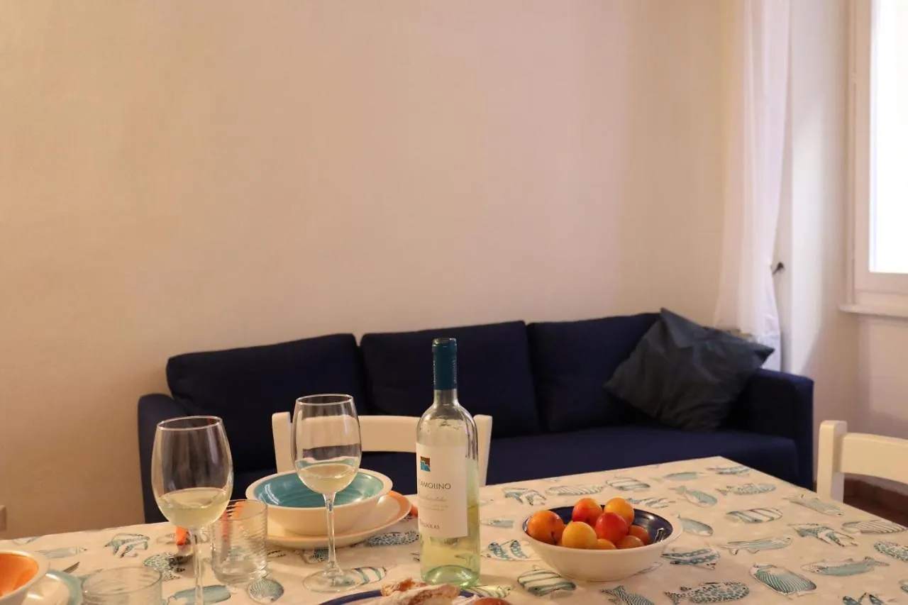 Carlo Alberto Apartment, Alghero Old Town, Near The Beach