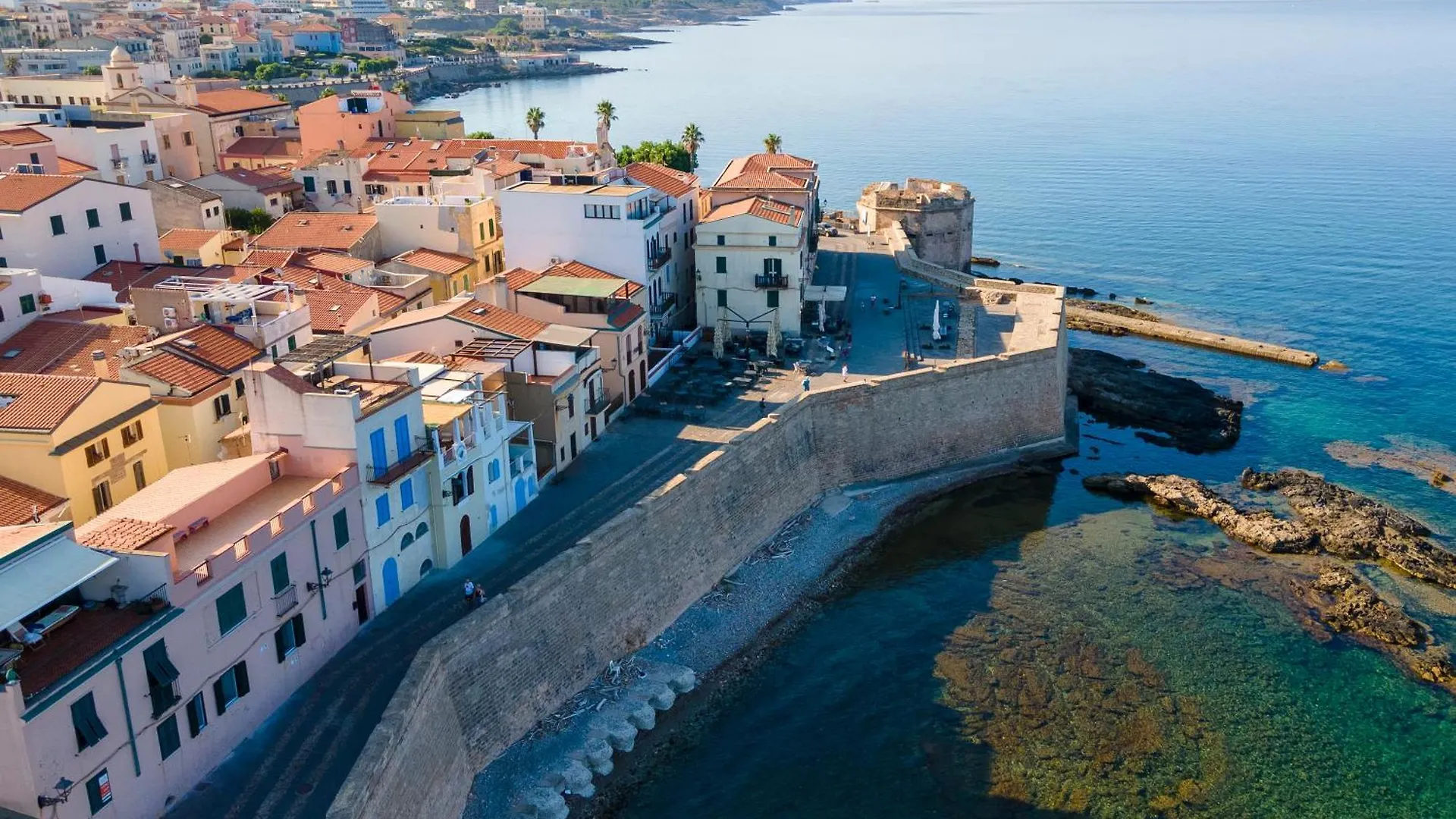 Carlo Alberto Apartment, Alghero Old Town, Near The Beach