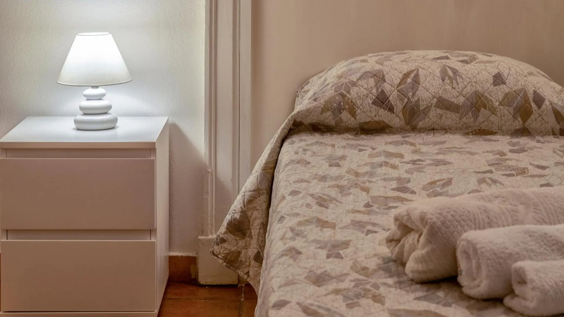 Carlo Alberto Apartment, Alghero Old Town, Near The Beach