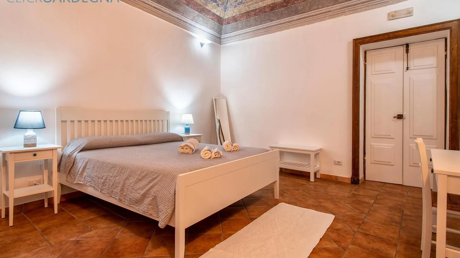 Carlo Alberto Apartment, Alghero Old Town, Near The Beach