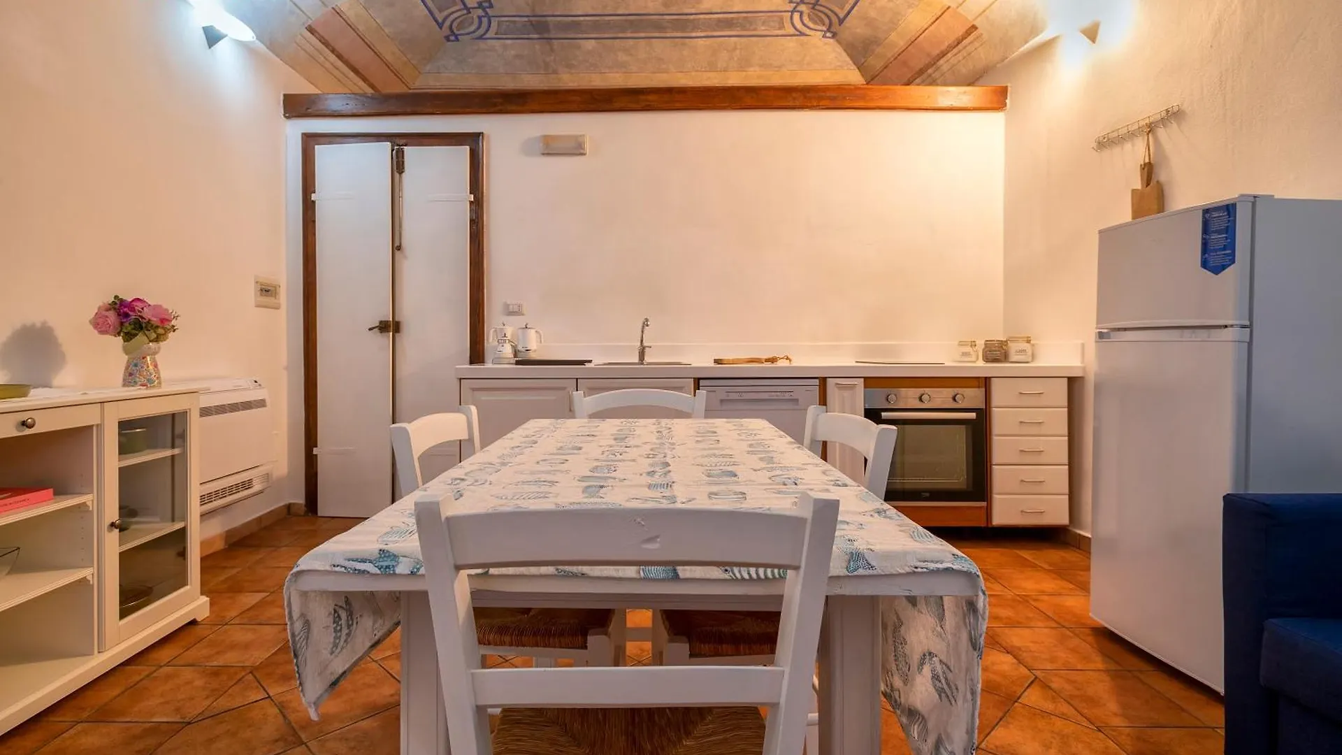 Apartmán Carlo Alberto Apartment, Alghero Old Town, Near The Beach